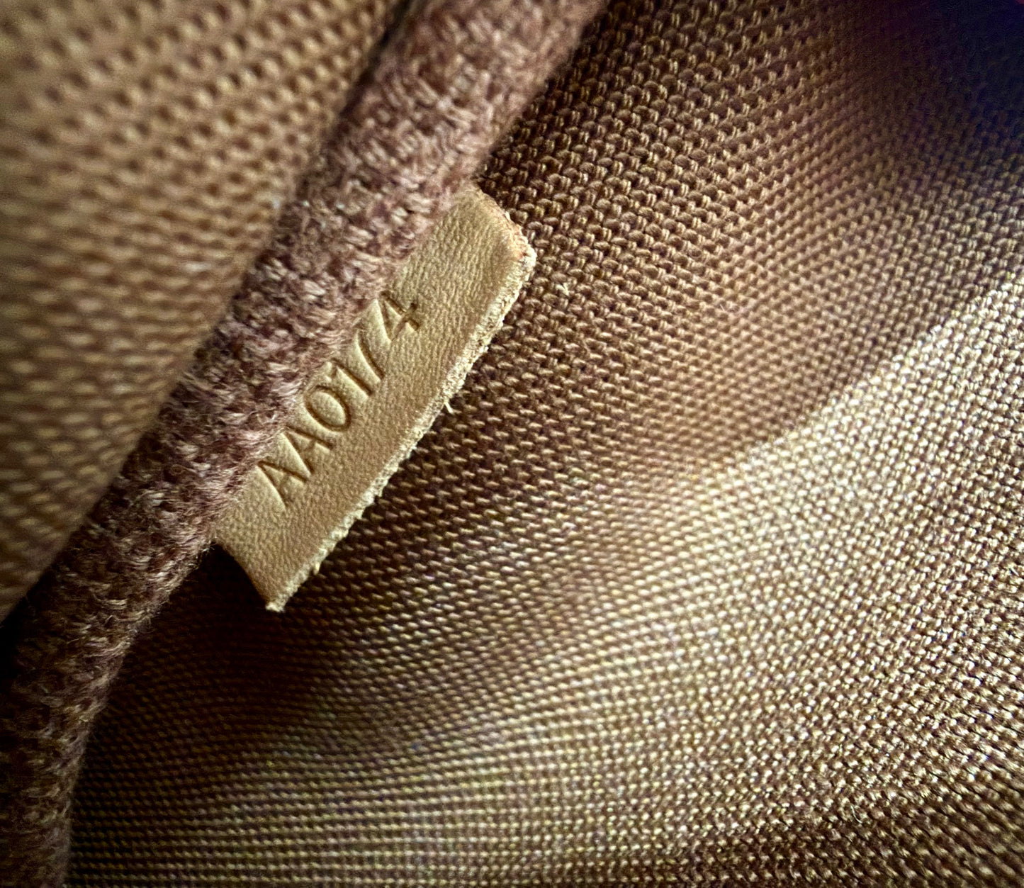 Eva Monogram