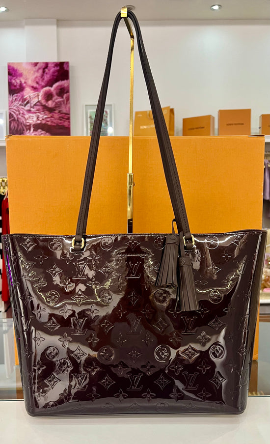 Long Beach Vernis Tote