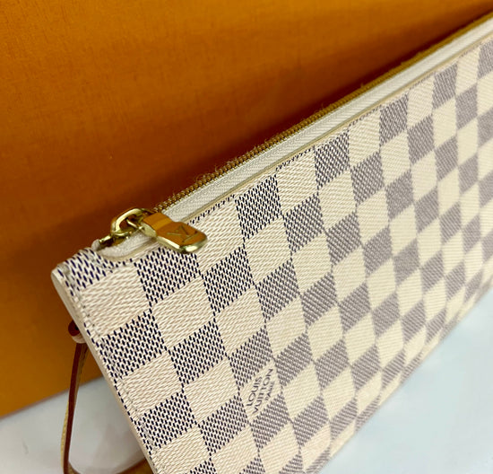 Wristlet Damier Azur