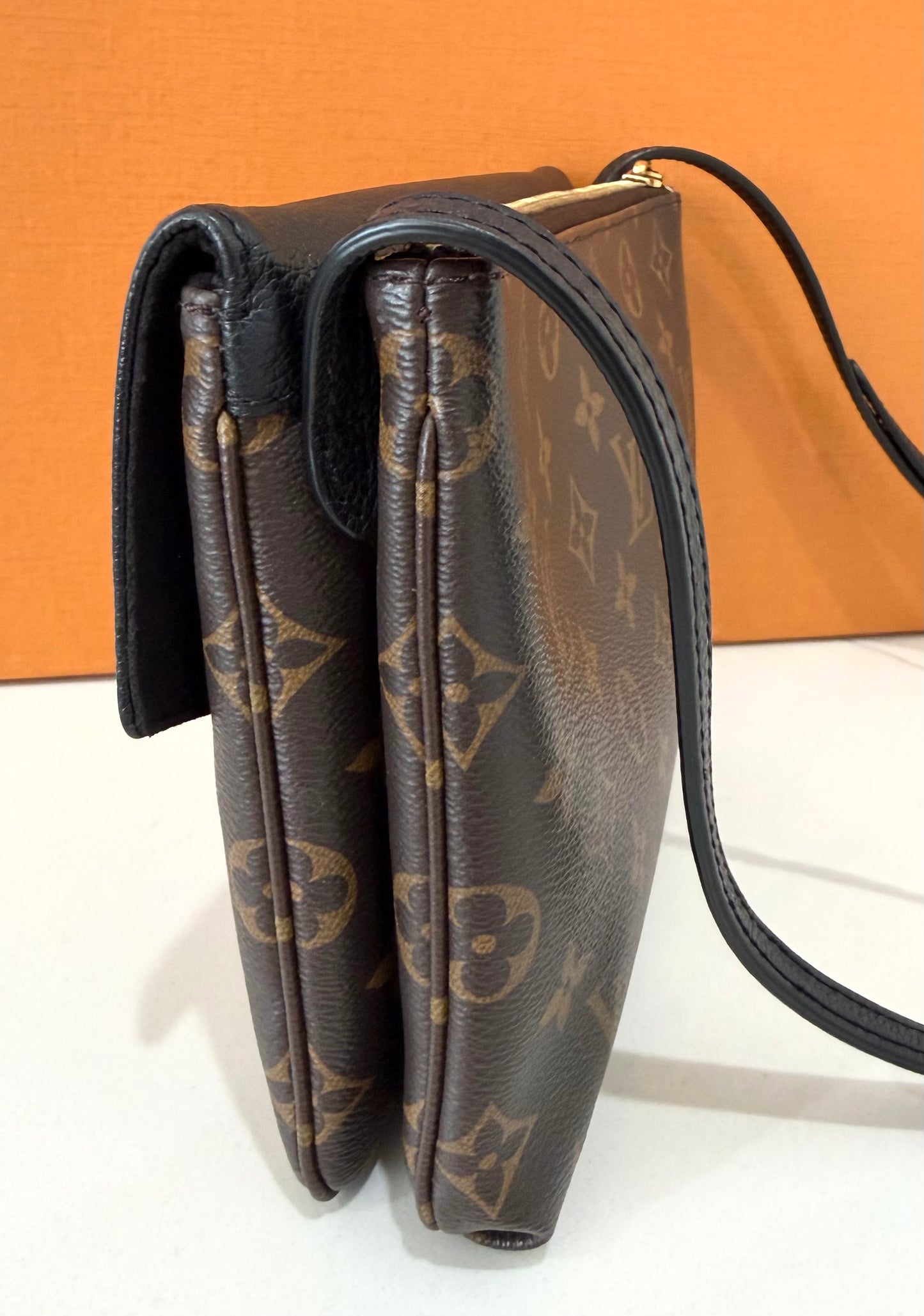 Twice Crossbody