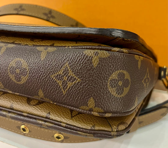 Metis Pochette Reverse